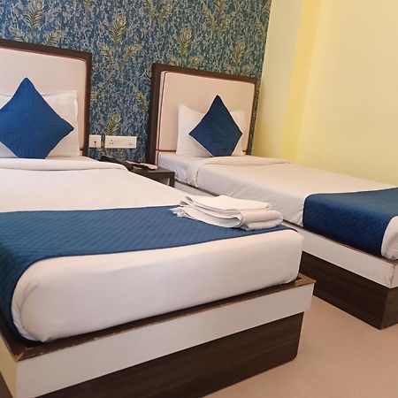 Hotel Janki International Sigra 2 Km From Kashi Vishwanath Temple Варанаси Экстерьер фото