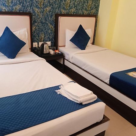 Hotel Janki International Sigra 2 Km From Kashi Vishwanath Temple Варанаси Экстерьер фото