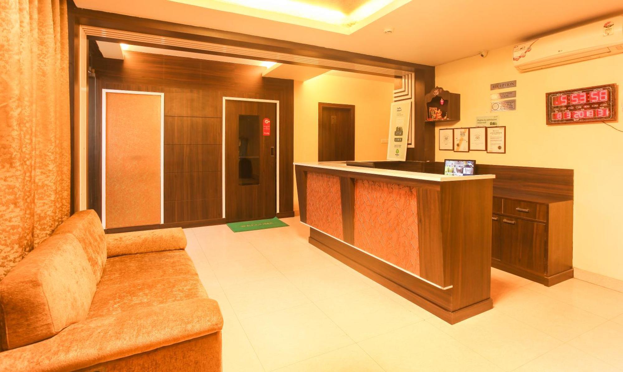 Hotel Janki International Sigra 2 Km From Kashi Vishwanath Temple Варанаси Экстерьер фото